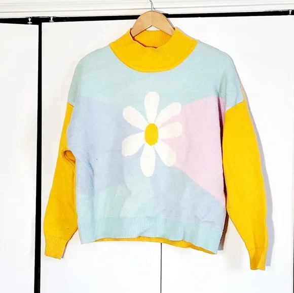 Kina & Tam Colorful Floral Women's Sweater - Picture 2 of 5
